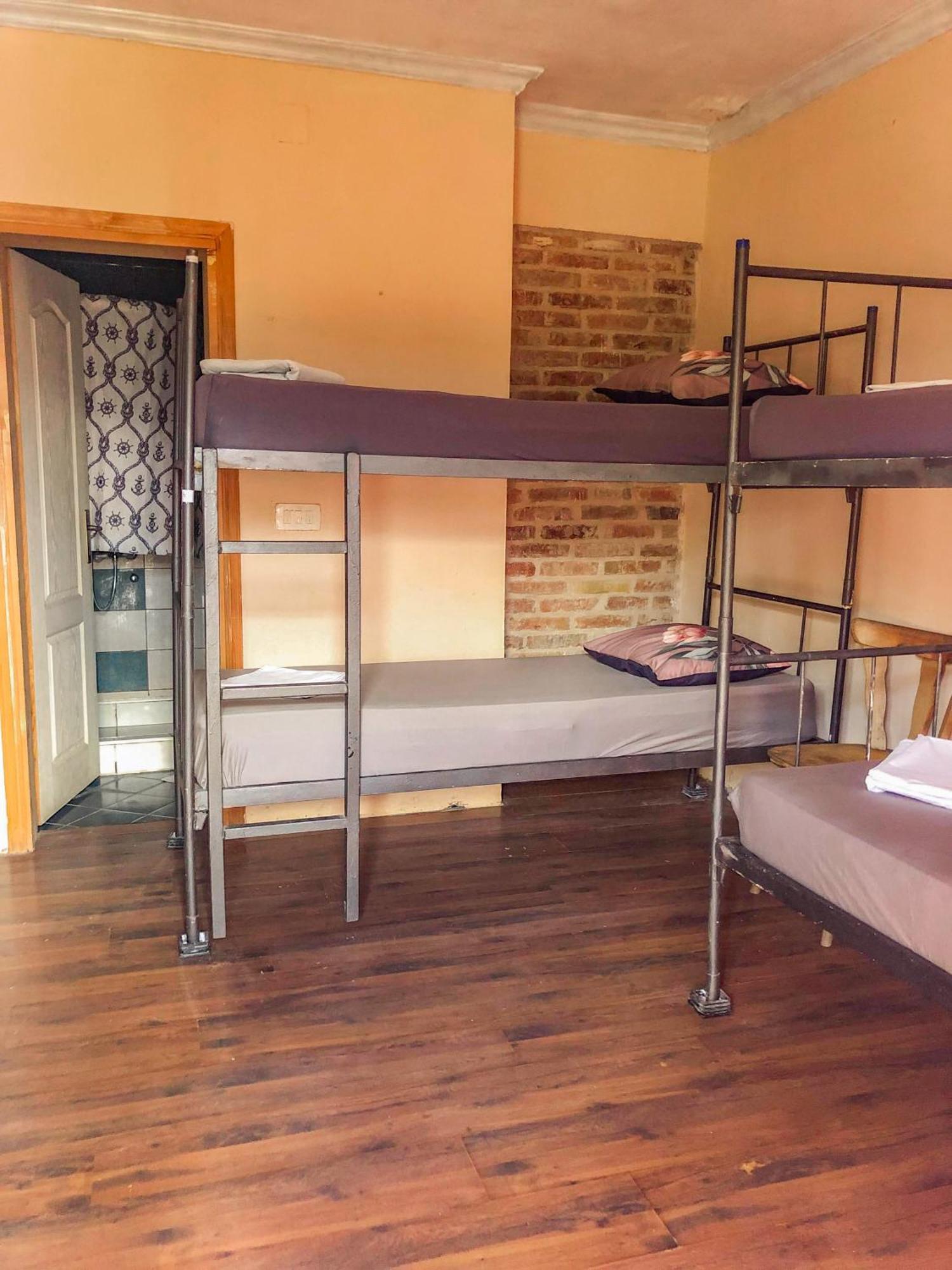 Hostel Anton Τίβατ Εξωτερικό φωτογραφία