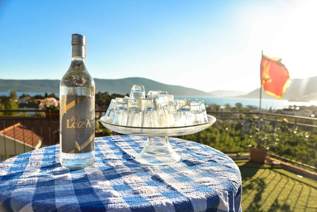 Hostel Anton Τίβατ Εξωτερικό φωτογραφία