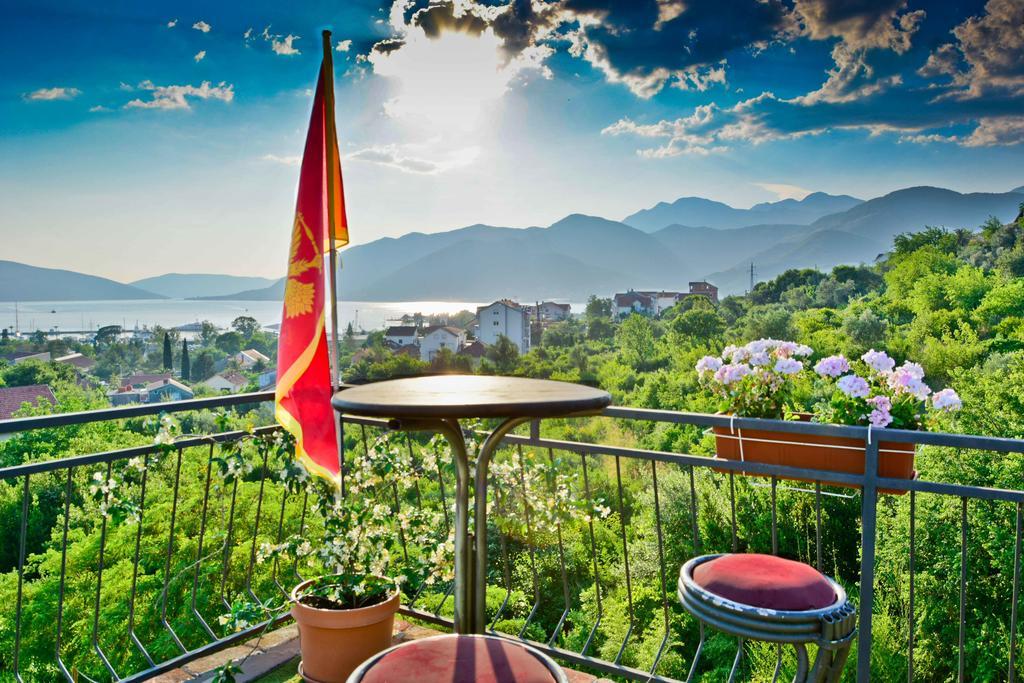 Hostel Anton Τίβατ Εξωτερικό φωτογραφία